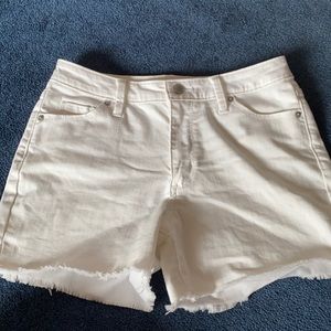 Universal Thread White Shorts Size 4